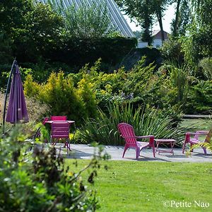 Au Jardin Des Deux Ponts